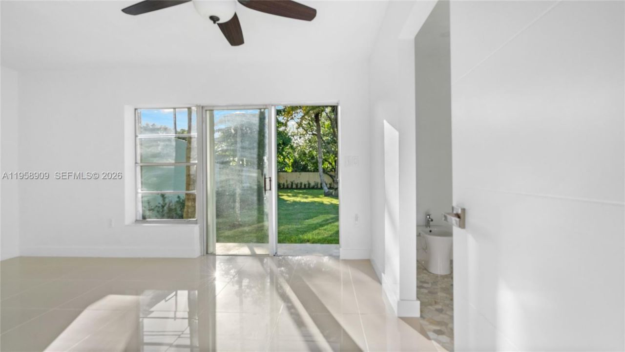 8614 SW 102nd Pl, Miami, FL 33173 Photo