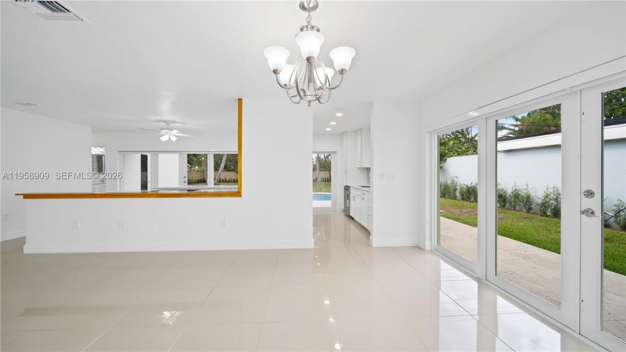 8614 SW 102nd Pl, Miami, FL 33173 Photo