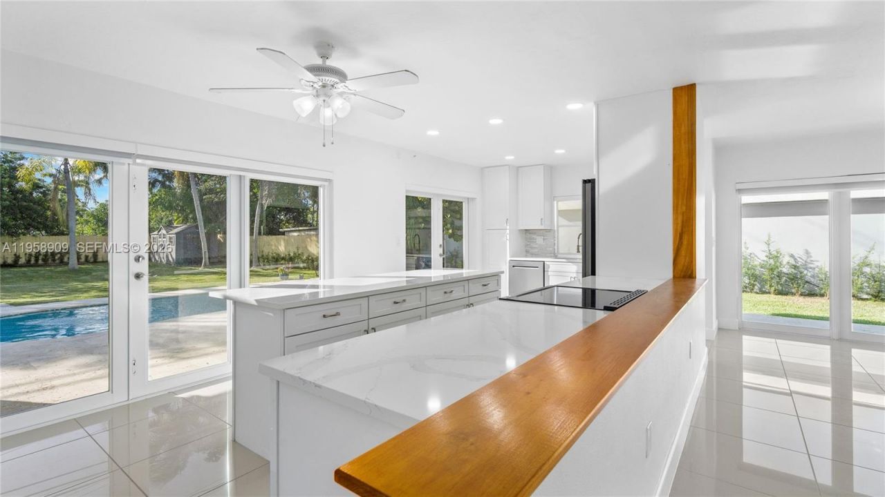 8614 SW 102nd Pl, Miami, FL 33173 Photo