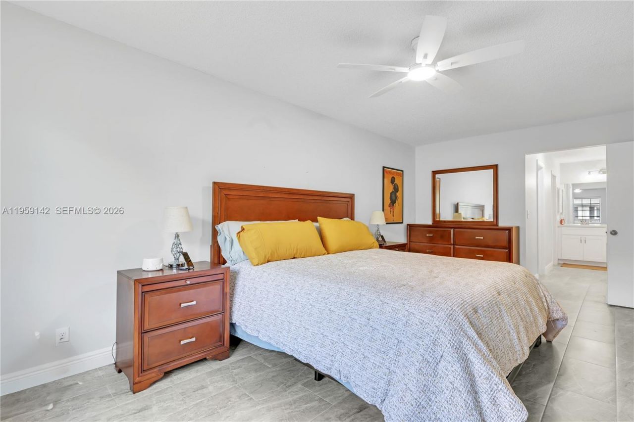 10115 44th Way S, Unit 409, Boynton Beach, FL 33436 Photo