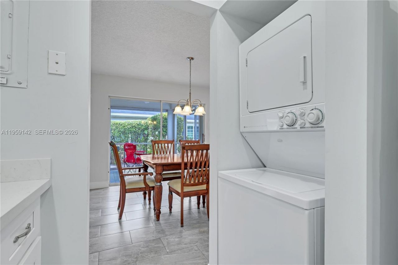 10115 44th Way S , Unit 409, Boynton Beach, FL 33436 Photo