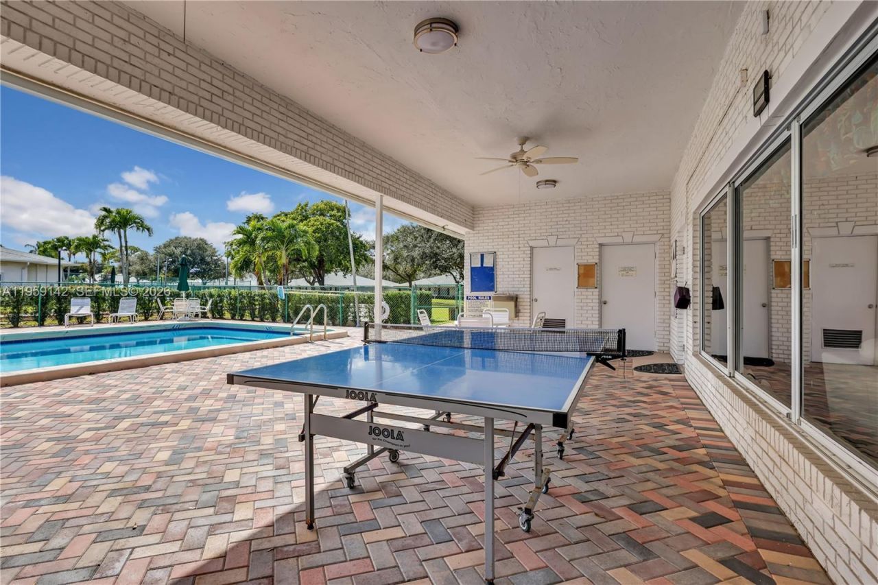 10115 44th Way S, Unit 409, Boynton Beach, FL 33436 Photo
