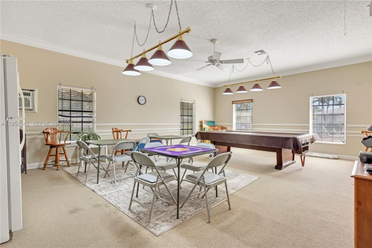 10115 44th Way S, Unit 409, Boynton Beach, FL 33436 Photo