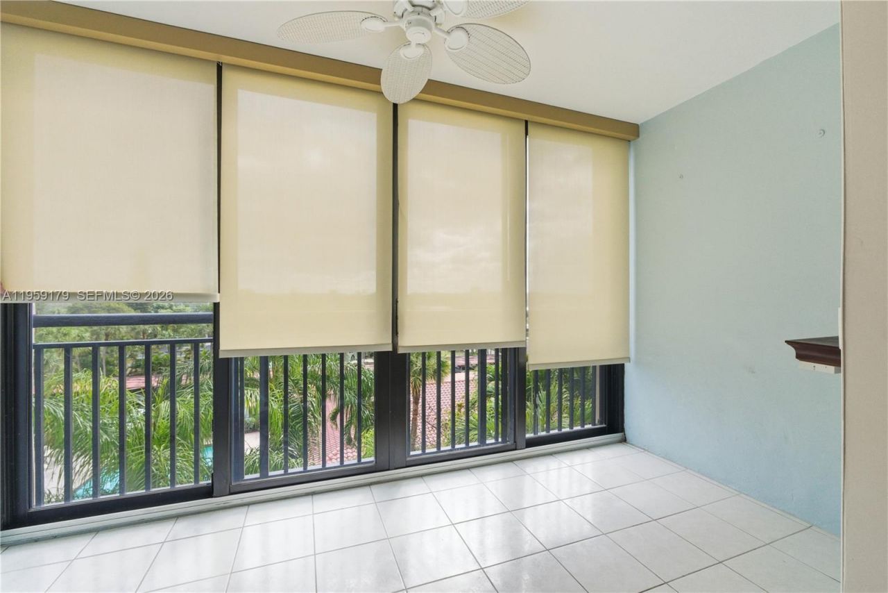 2350 NE 14th St Cswy , Unit 507, Pompano Beach, FL 33062 Photo