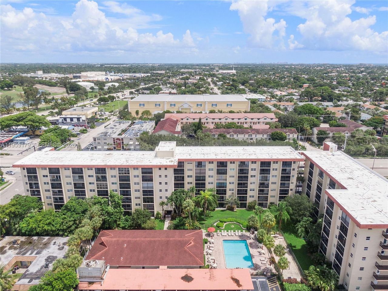 2350 NE 14th St Cswy , Unit 507, Pompano Beach, FL 33062 Photo