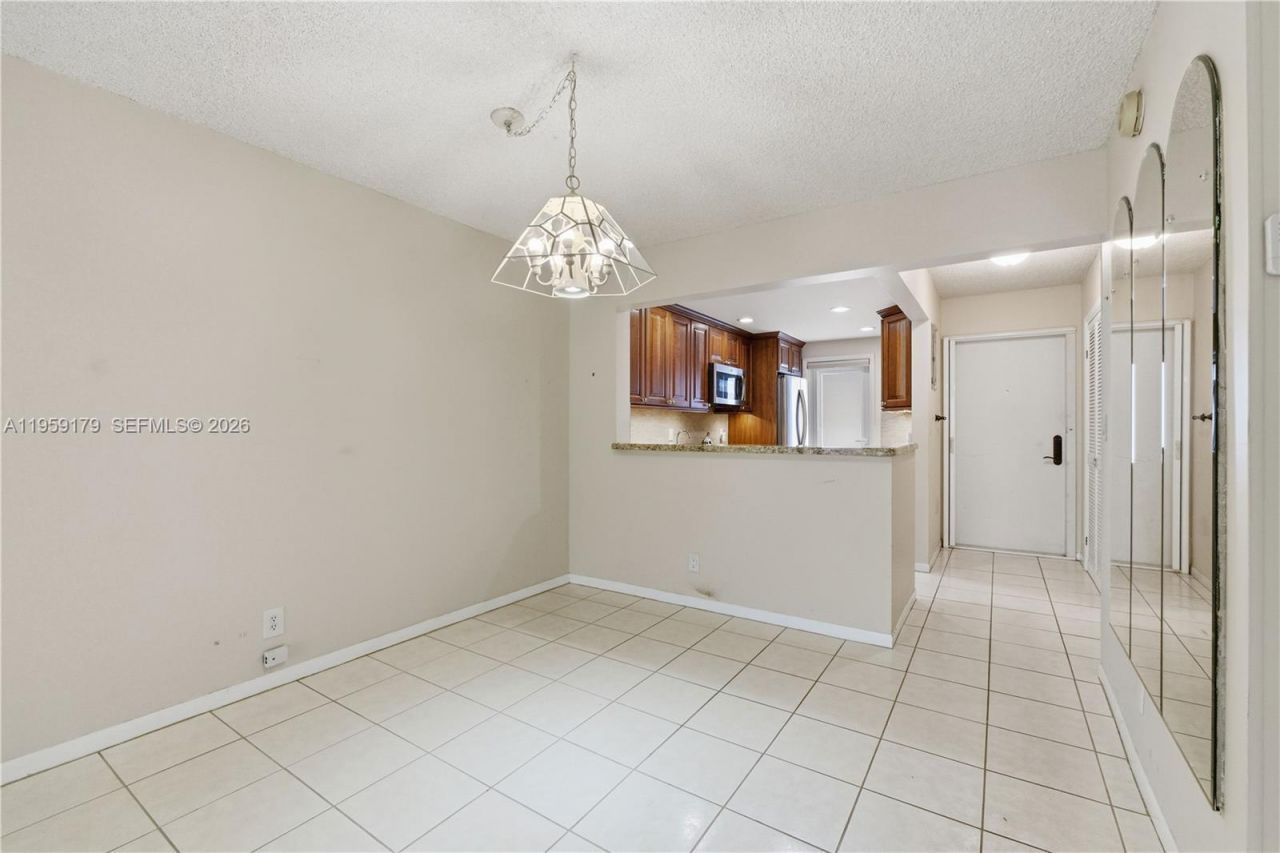 2350 NE 14th St Cswy , Unit 507, Pompano Beach, FL 33062 Photo
