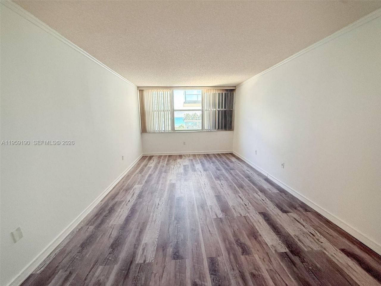 5750 Collins Ave, Unit 6J, Miami Beach, FL 33140 Photo