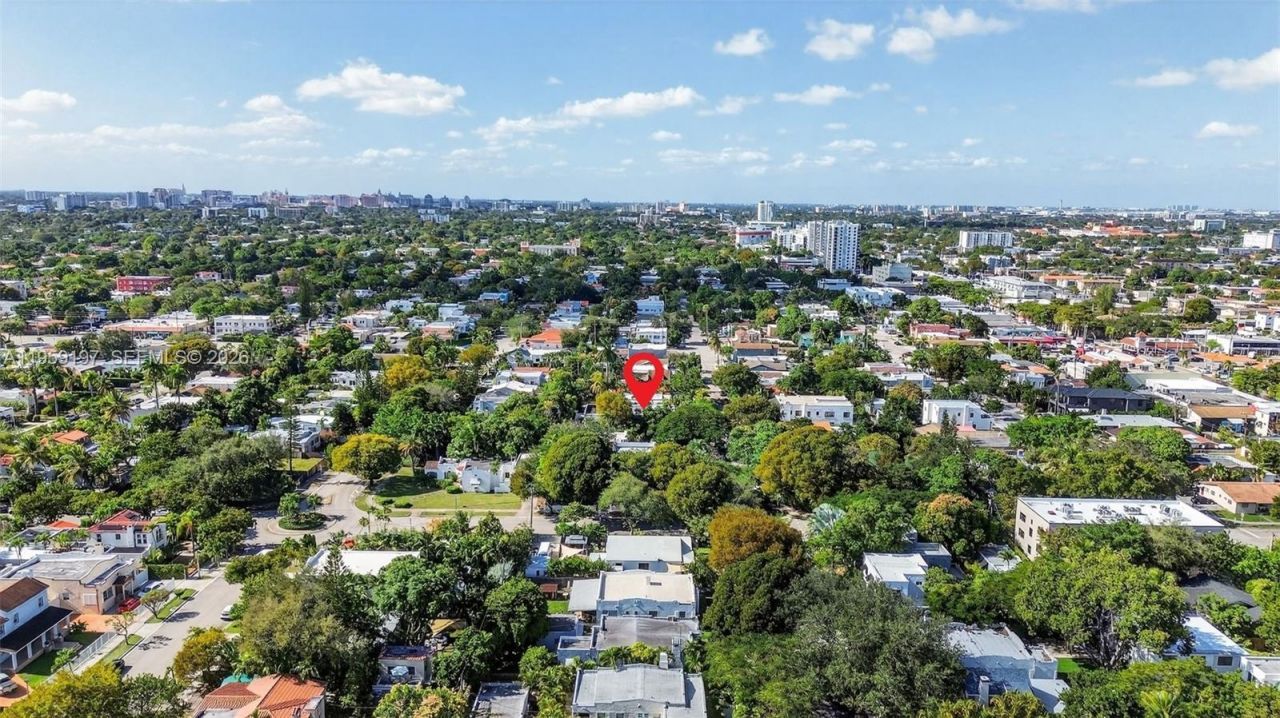 1630 SW 10th St , Miami, FL 33135 Photo