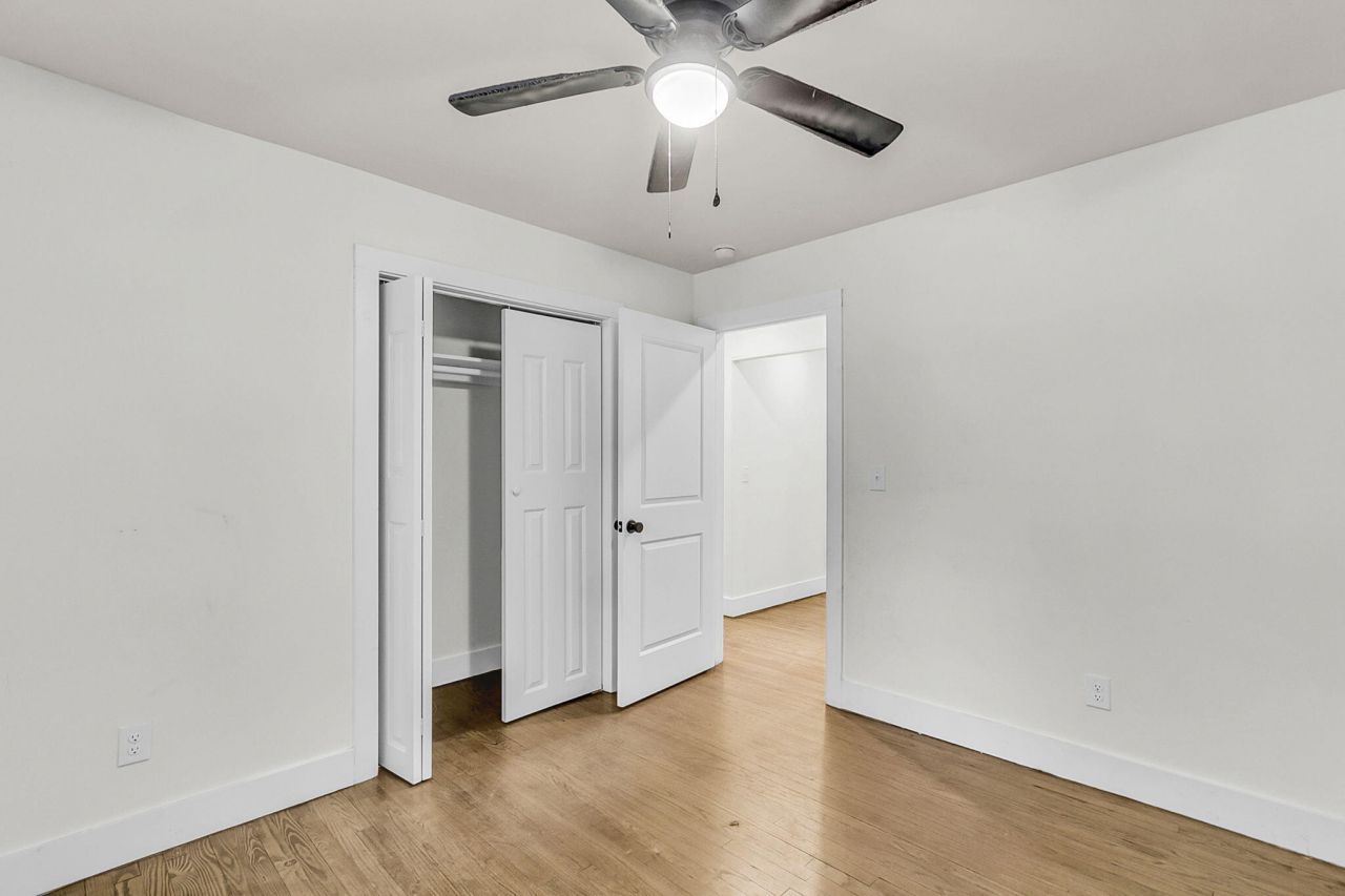 1025 Manigault Drive Photo 20