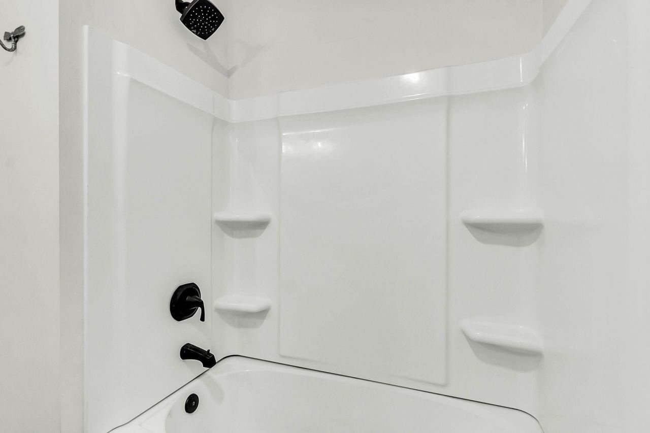 1025 Manigault Drive Photo 32