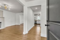 1025 Manigault Drive photo 4