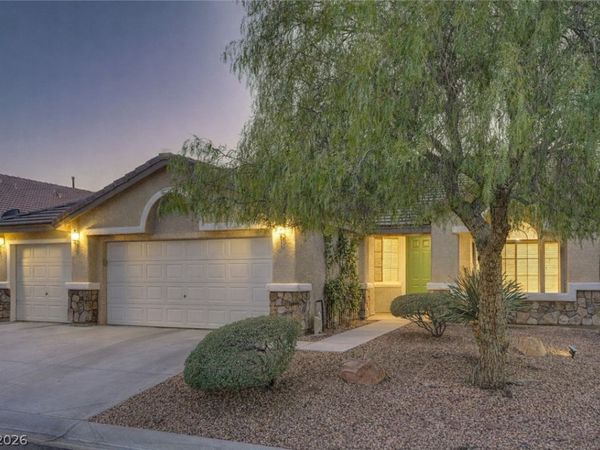 3713 Spring Shadow Road, Las Vegas, NV 89129