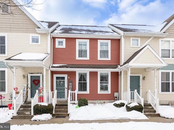 1094 MERCHANT STREET, COATESVILLE, PA 19320