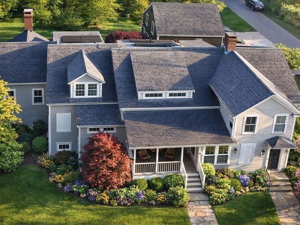 24 Pine Island Rd, Mattapoisett, MA 02739