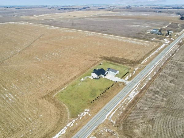 9553 Hwy T-14 Highway S, Reasnor, IA 50232
