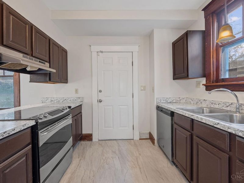 21 Glenwood Avenue, Cincinnati, OH 45217 Photo 12