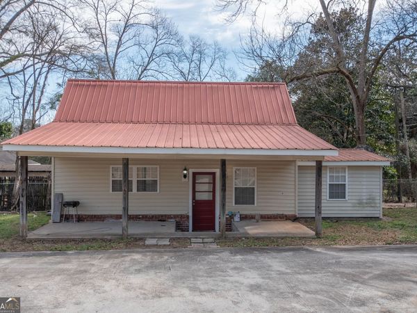 307 3rd Avenue, Manchester, GA 31816