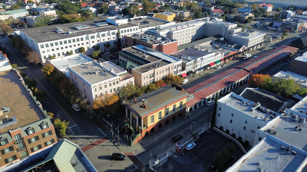 112 N Market Street Photo 9