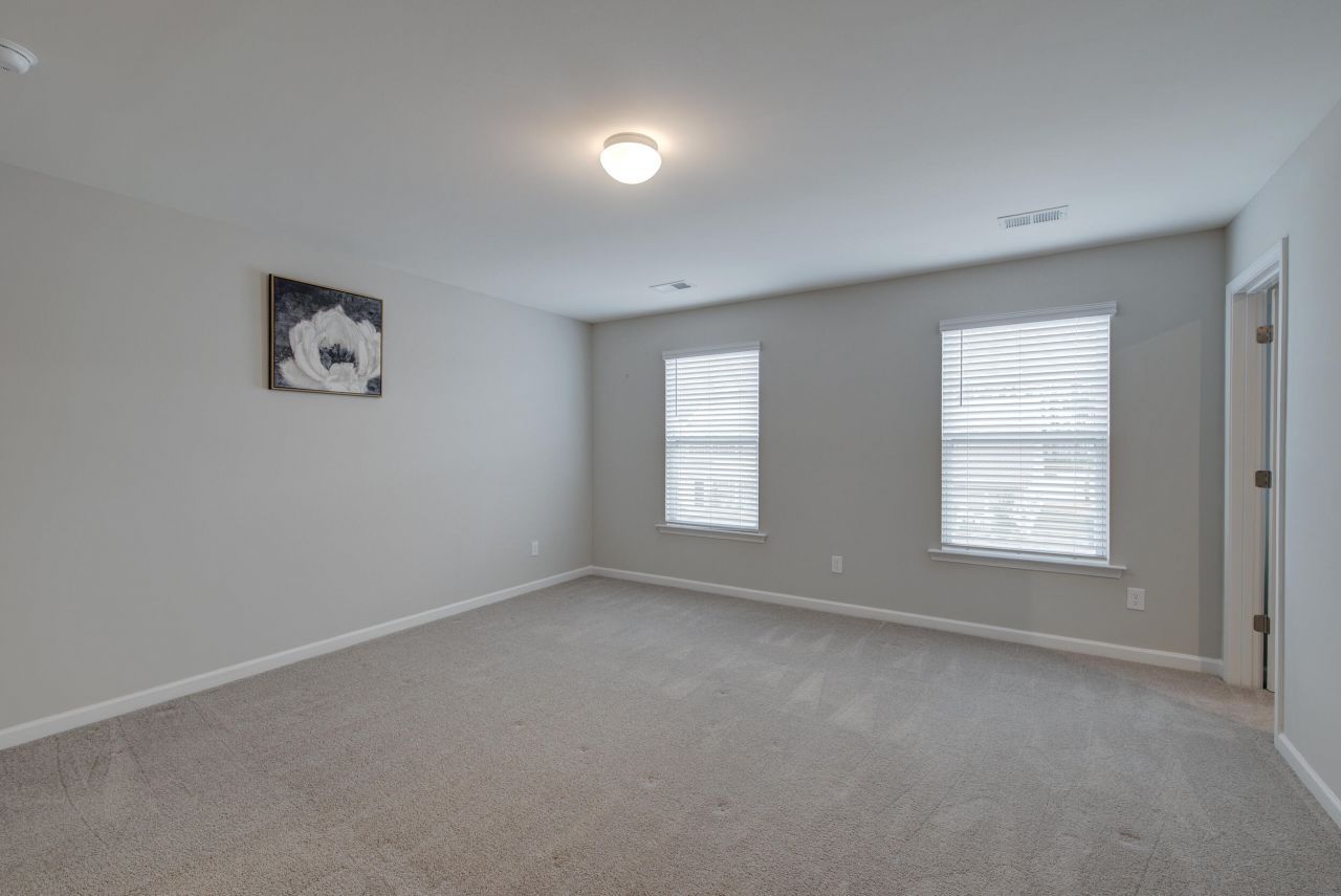 240 Godwit Drive Photo 14