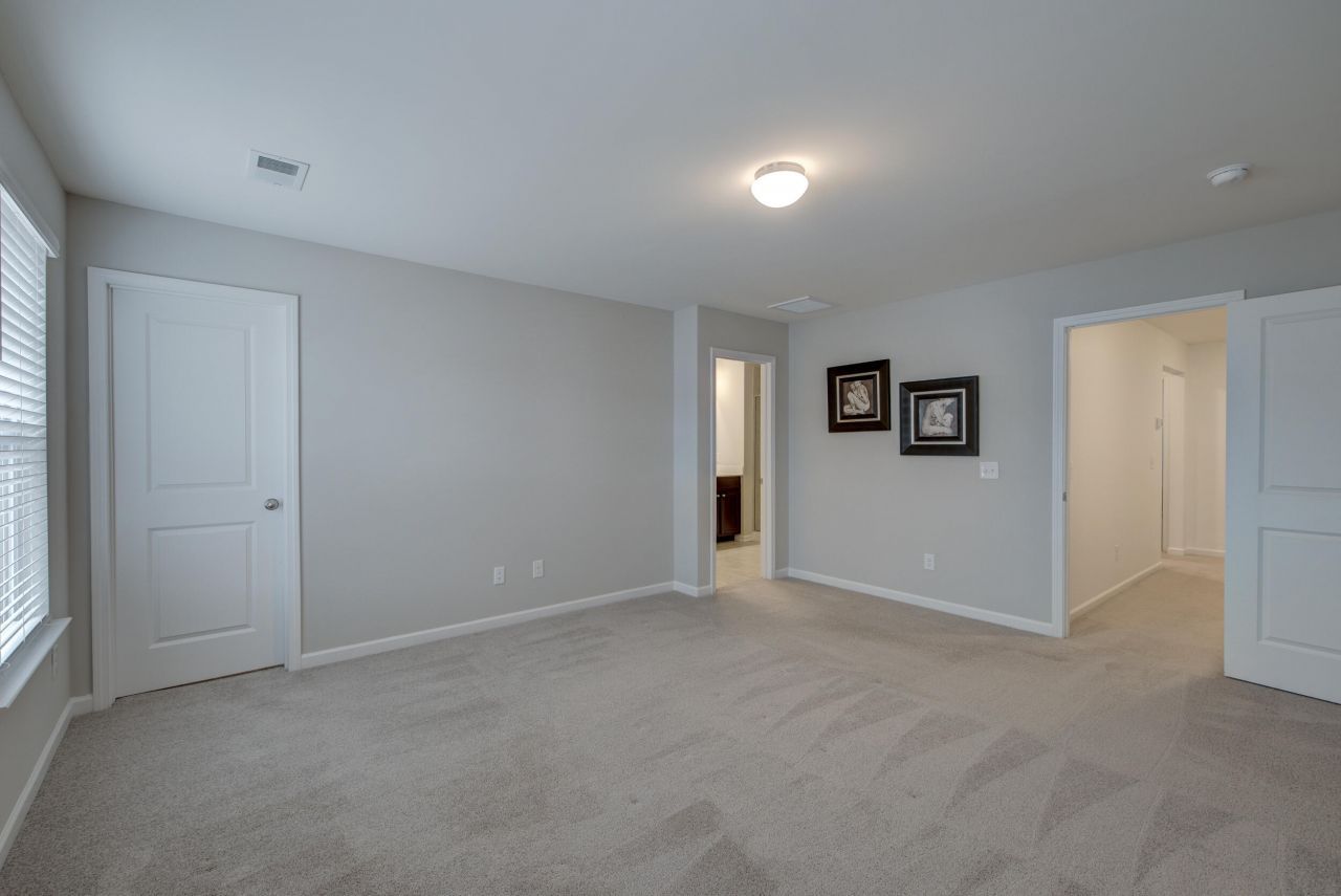 240 Godwit Drive Photo 15