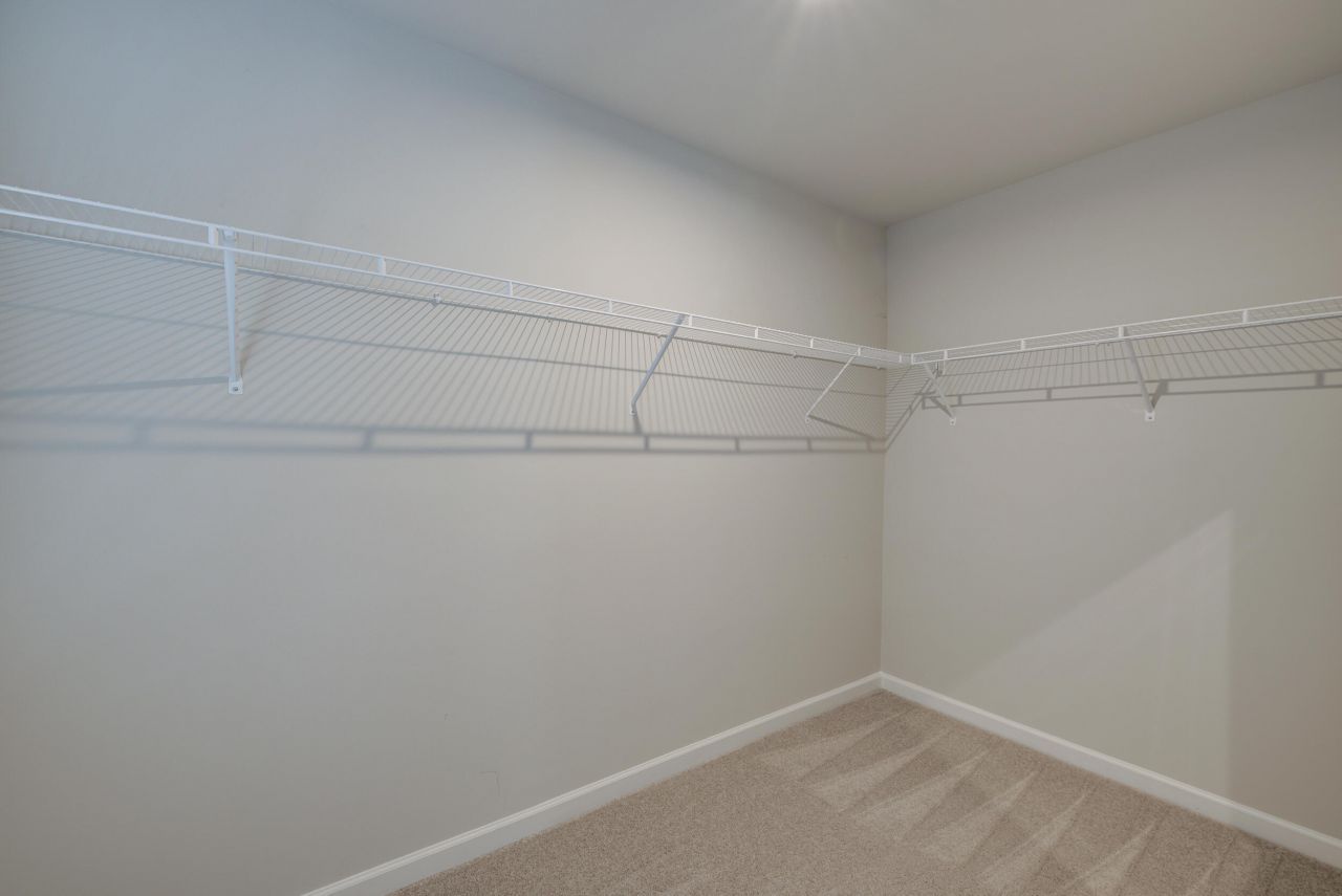 240 Godwit Drive Photo 19