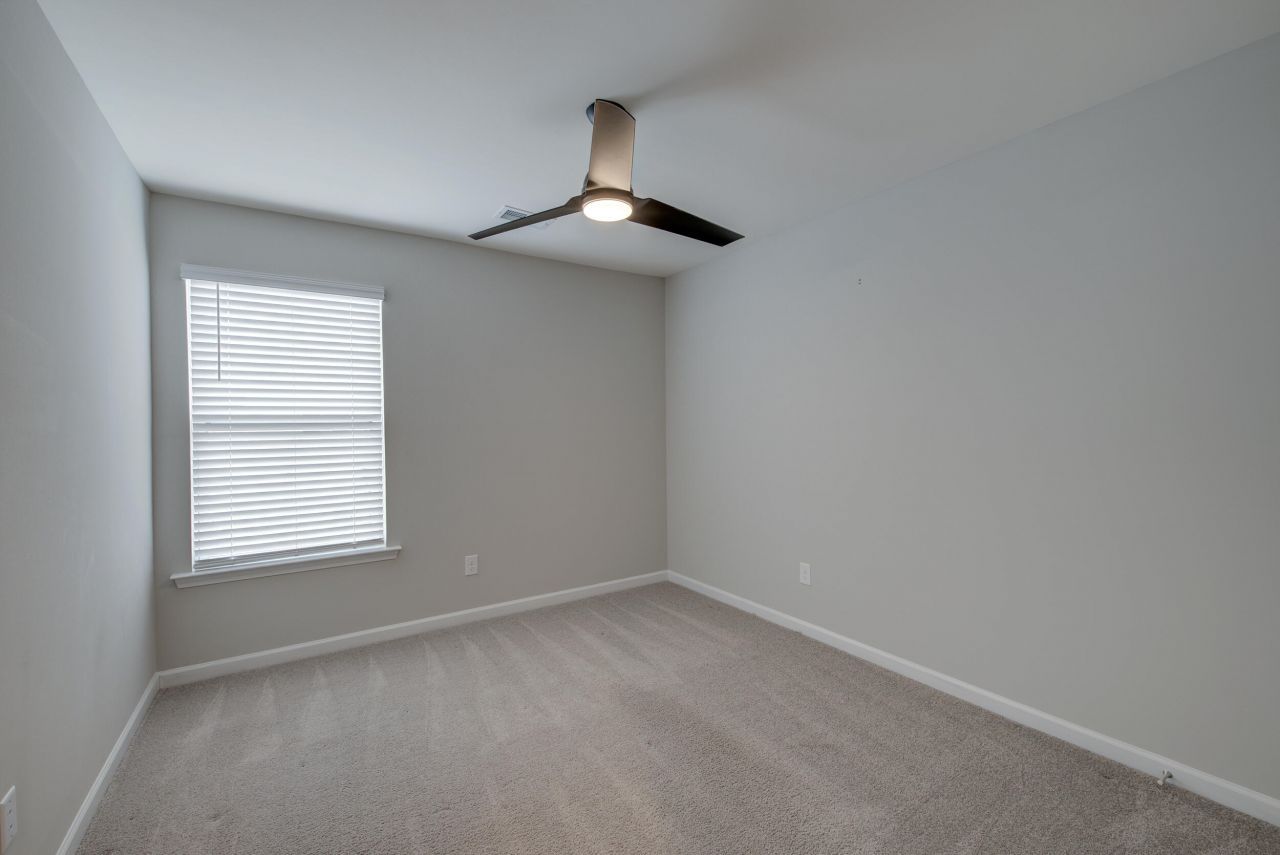 240 Godwit Drive Photo 21