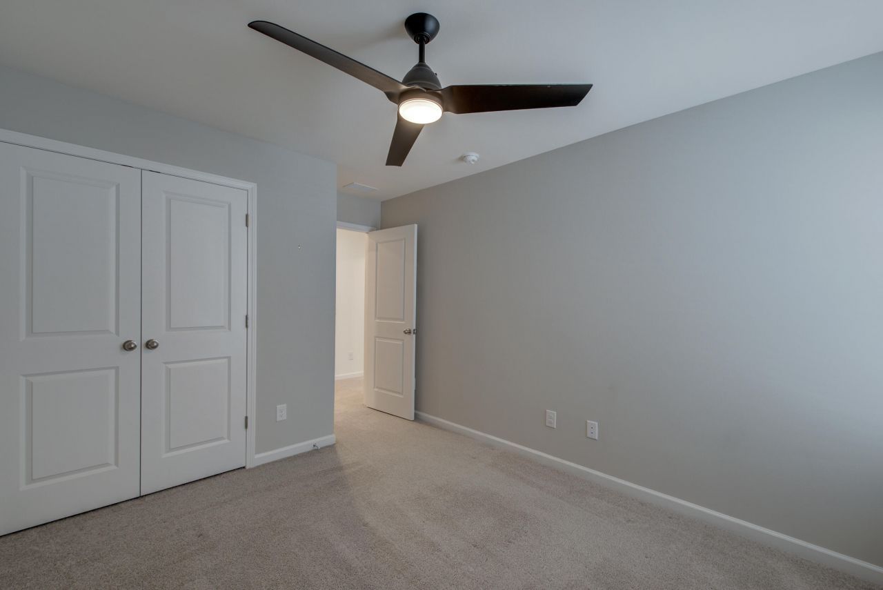 240 Godwit Drive Photo 22