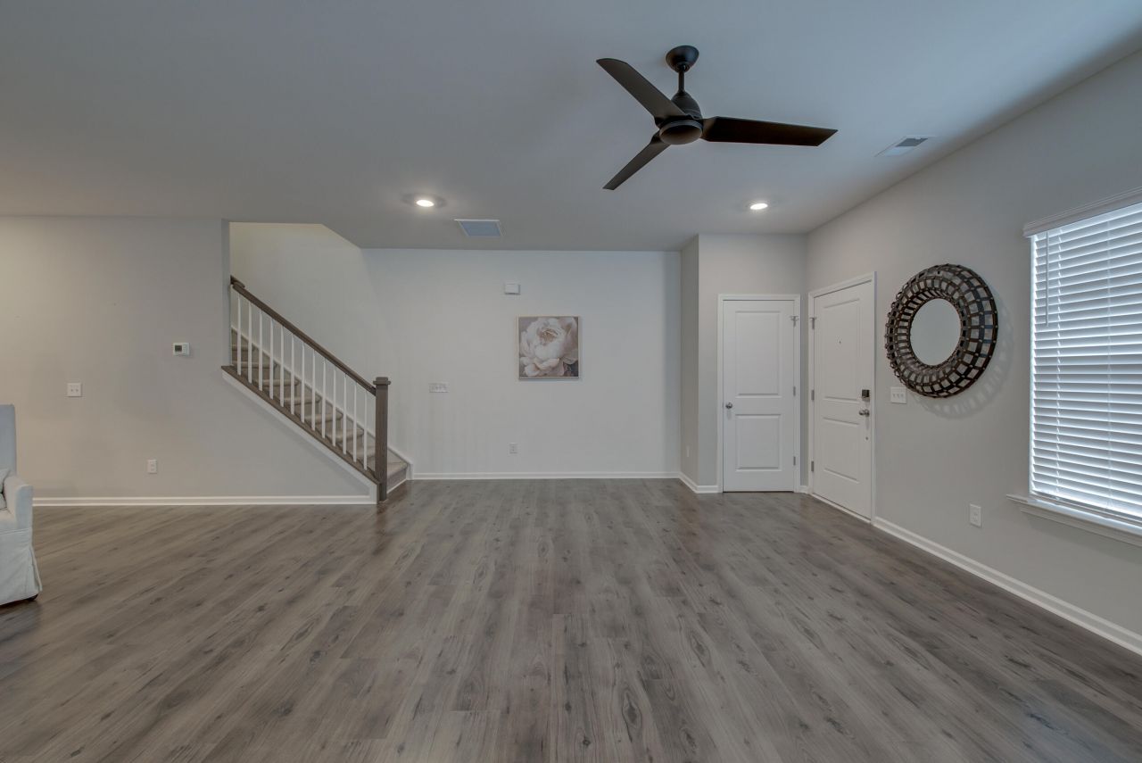 240 Godwit Drive Photo 32