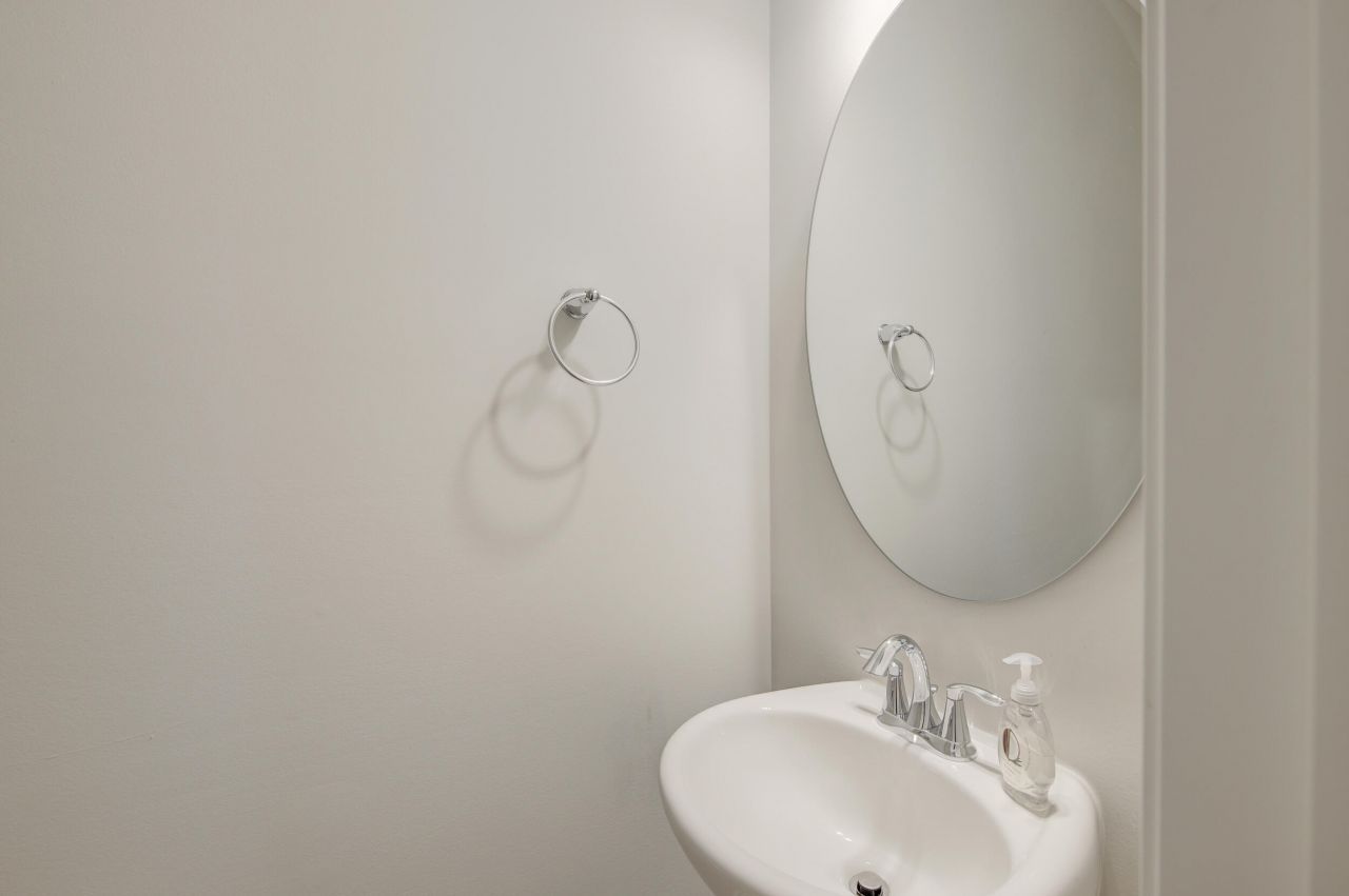 240 Godwit Drive Photo 40