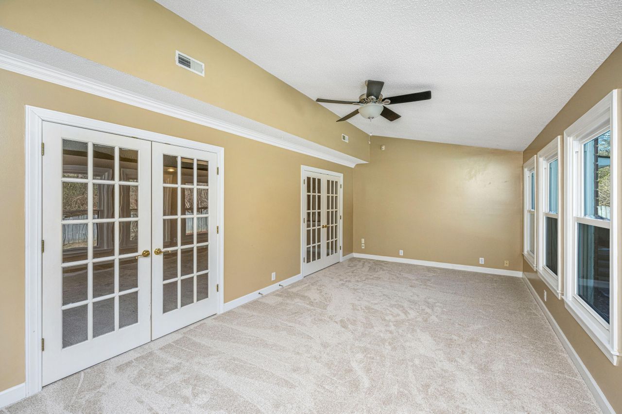 181 Pekoe Court Photo 14