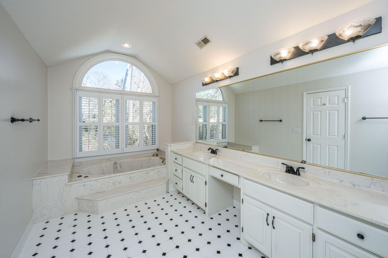 181 Pekoe Court Photo 29