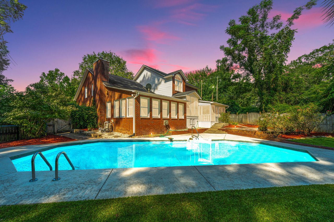 181 Pekoe Court Photo 3