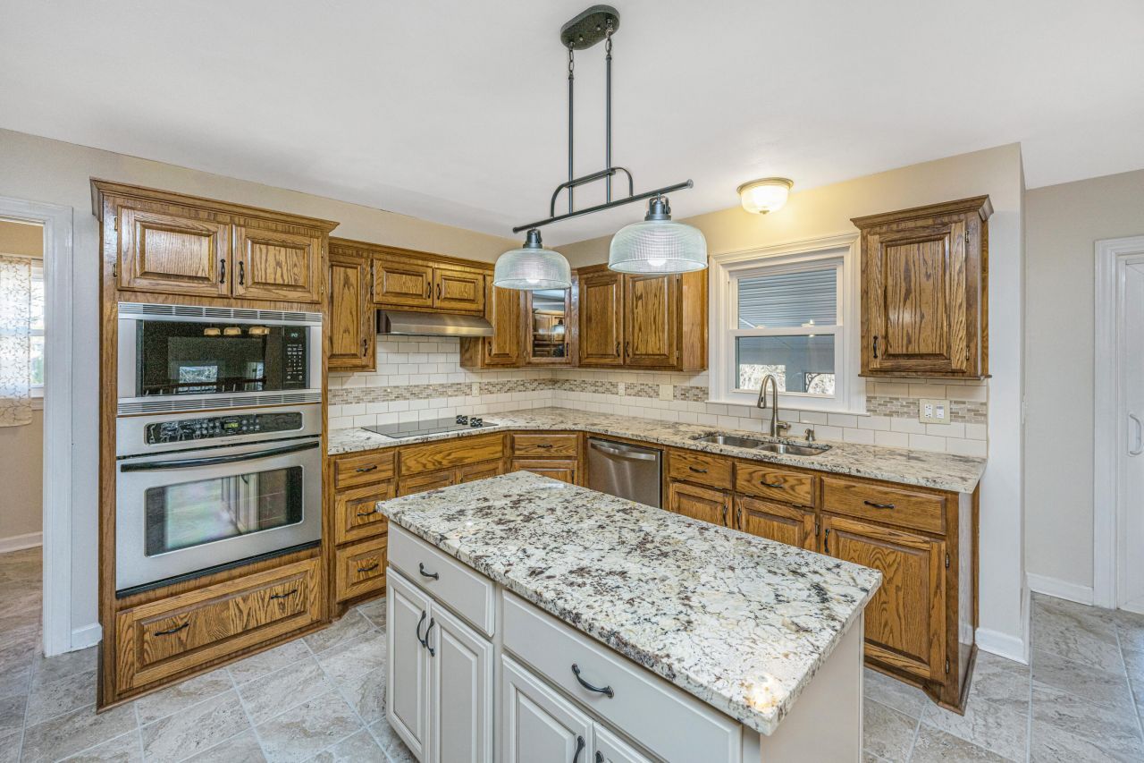 181 Pekoe Court Photo 7