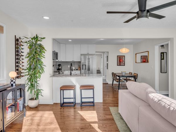 2219 Fernwood Dr, Nashville, TN 37216