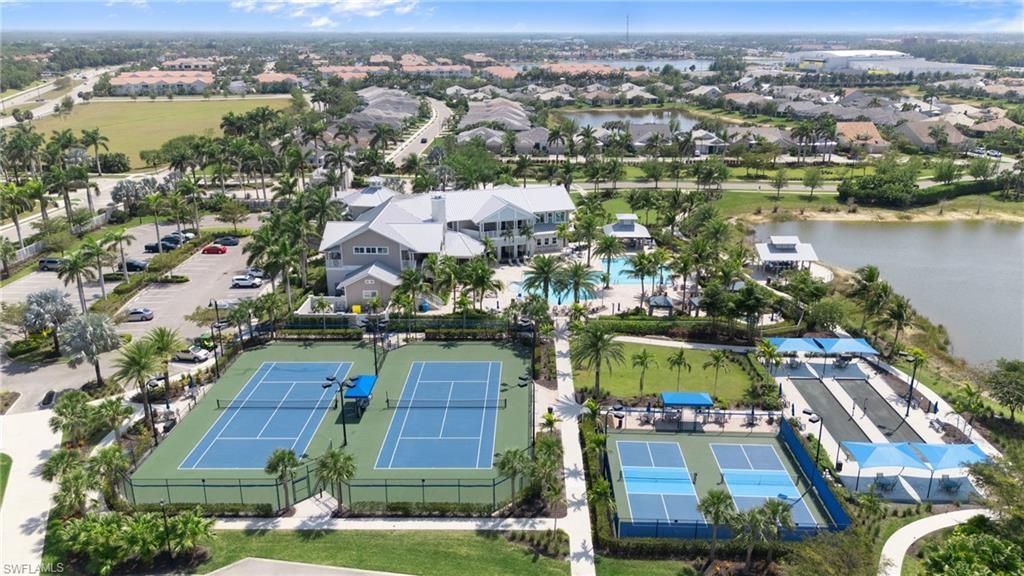 10517 Tidewater Key Blvd, Estero, FL 33928 Photo