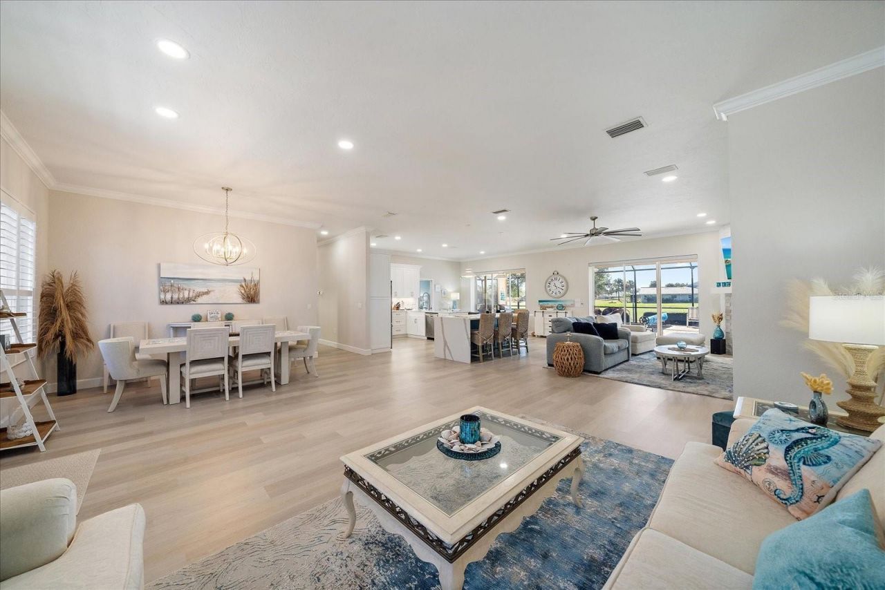 6708 Drewrys Bluff, Bradenton, FL 34203 Photo