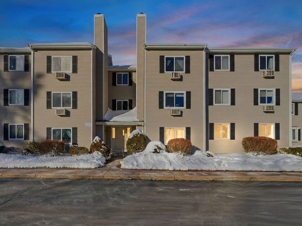 4 Erick Rd, Unit 90, Mansfield, MA 02048