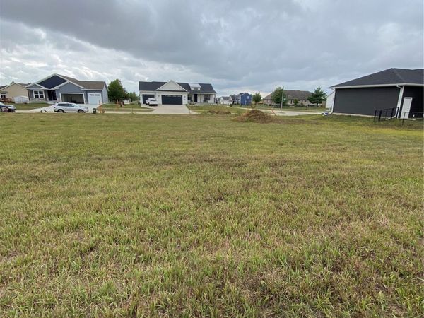 360 Linden St. , Alburnett, IA 52202