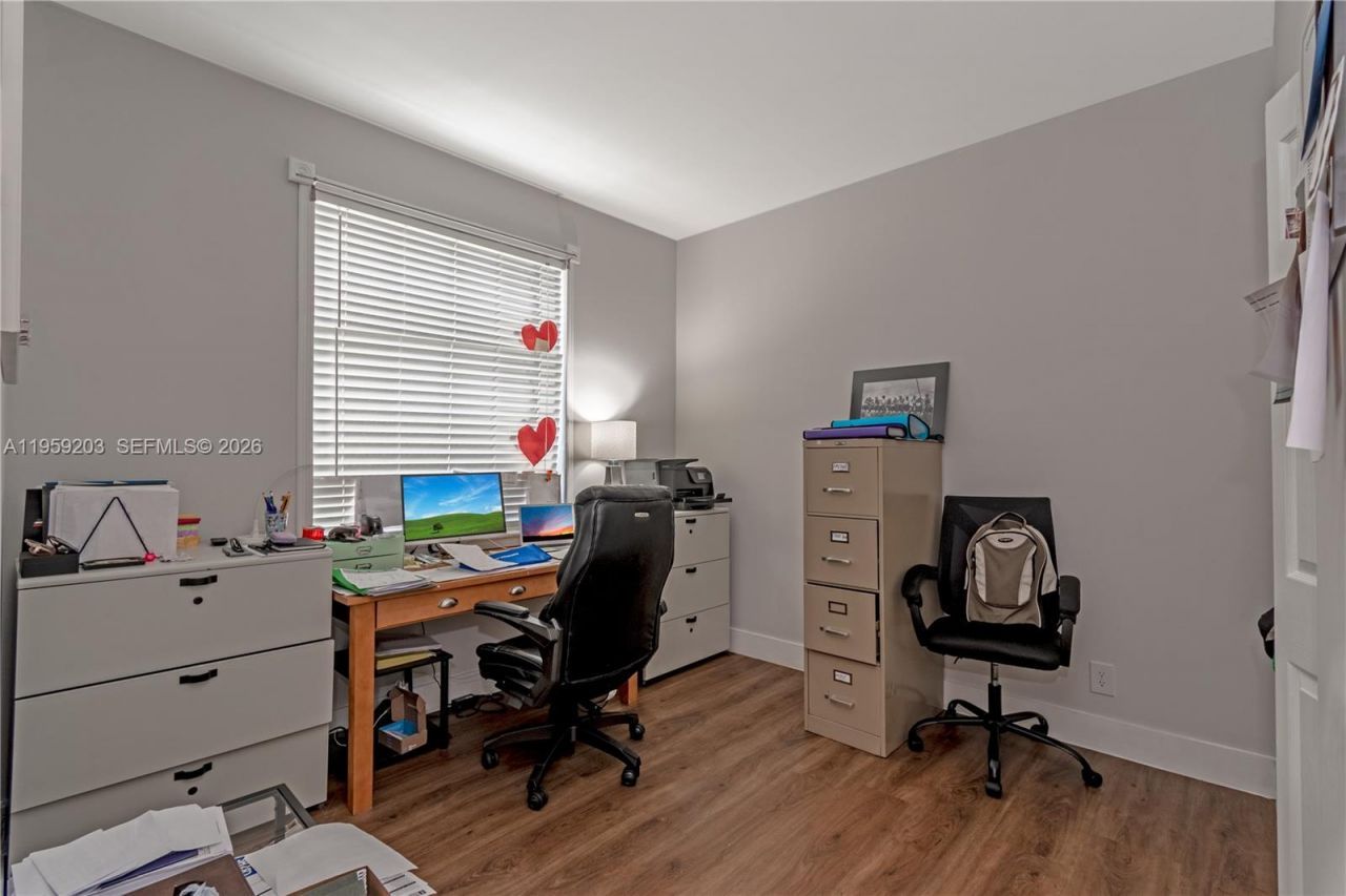 1095 Chenille Cir, Weston, FL 33327 Photo