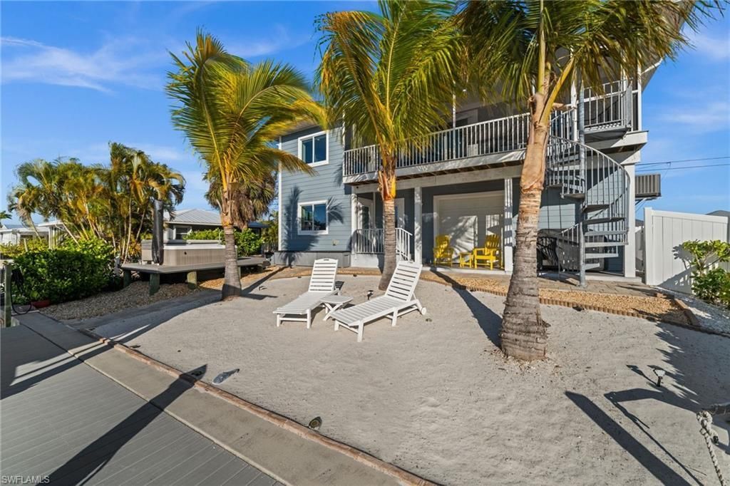 2391 Oleander St, Saint James City, FL 33956 Photo