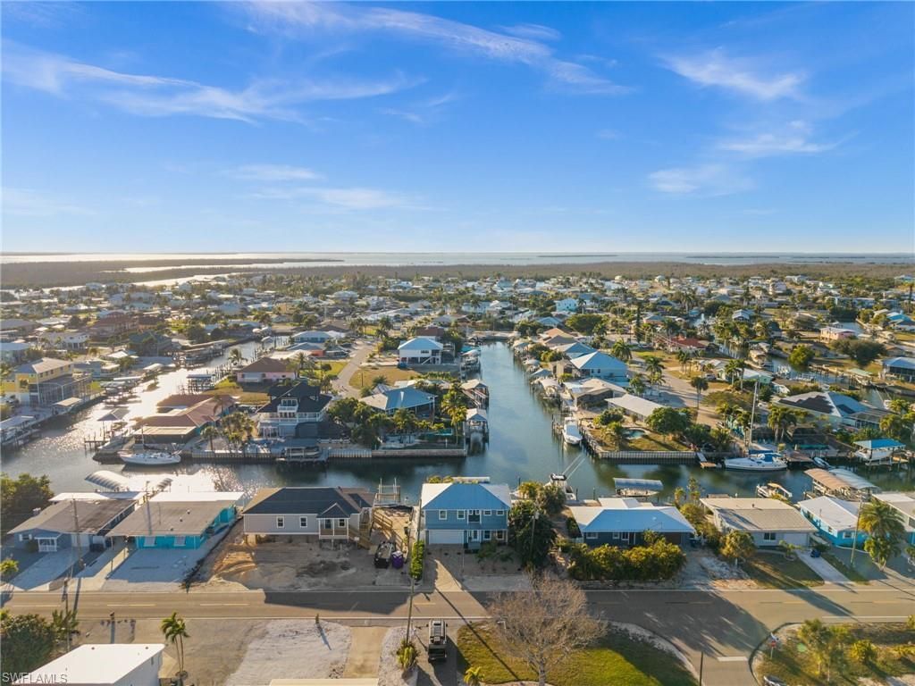 2391 Oleander St, Saint James City, FL 33956 Photo