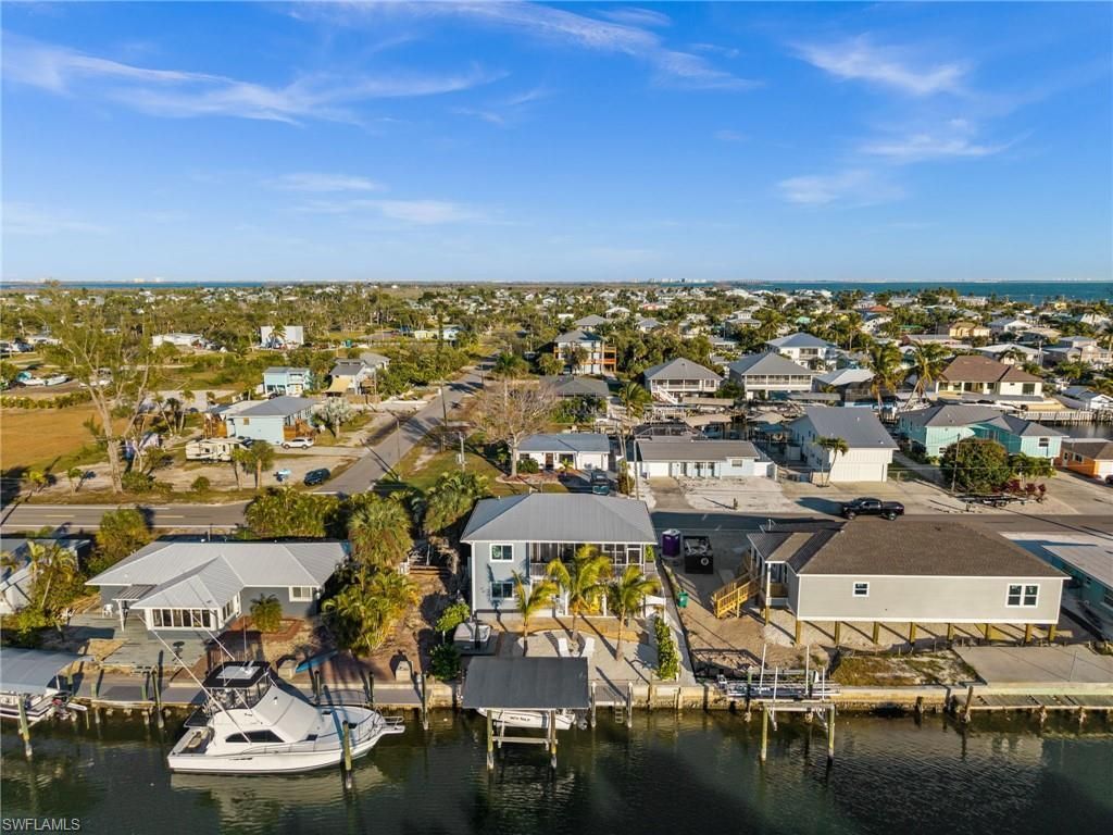 2391 Oleander St, Saint James City, FL 33956 Photo