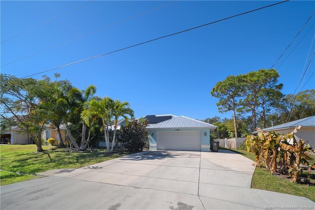 2526 SE Lily Street , Port Saint Lucie, FL 34952 Photo