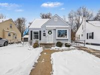 1109 N Alexander Avenue Photo 1