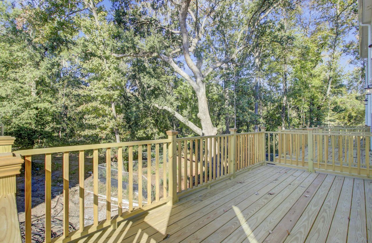 505 Caledon Court Photo 3