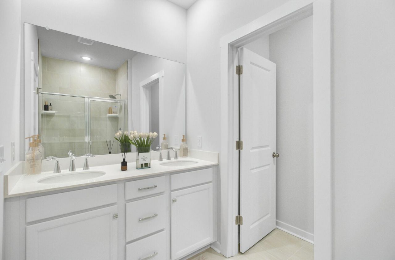 505 Caledon Court Photo 33