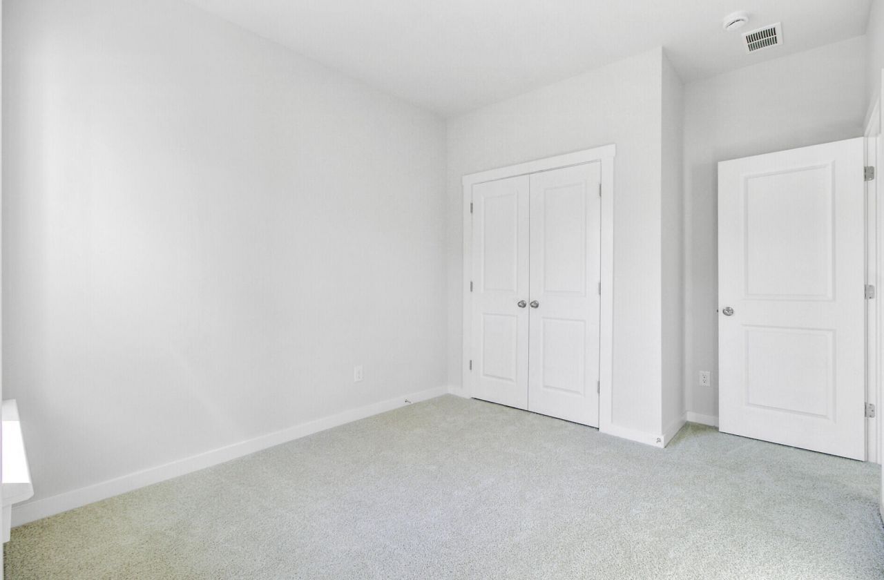 505 Caledon Court Photo 39