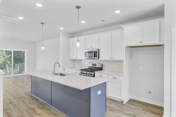 505 Caledon Court photo 4