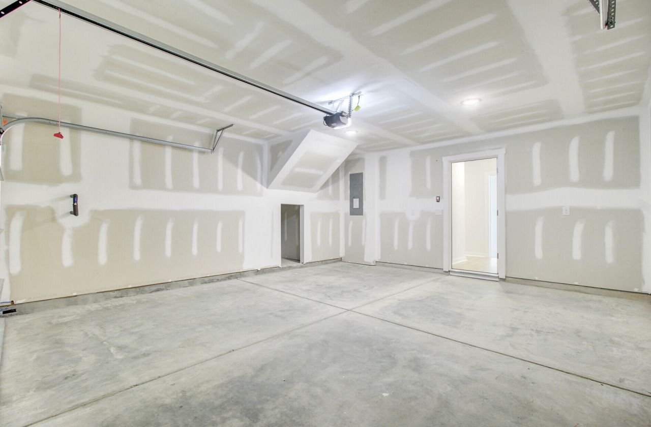 505 Caledon Court Photo 52