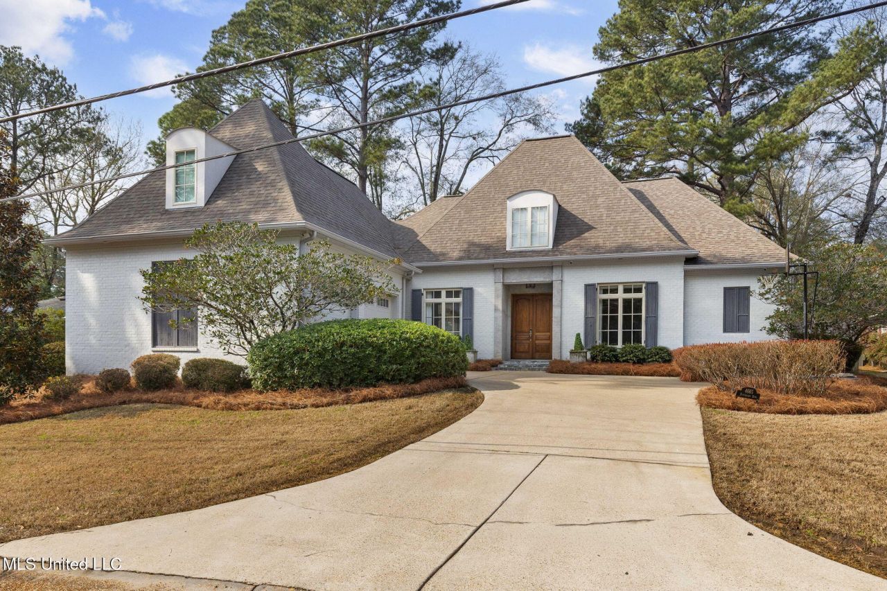 4665 Katherine Boulevard, Jackson, MS 39211 Main Photo